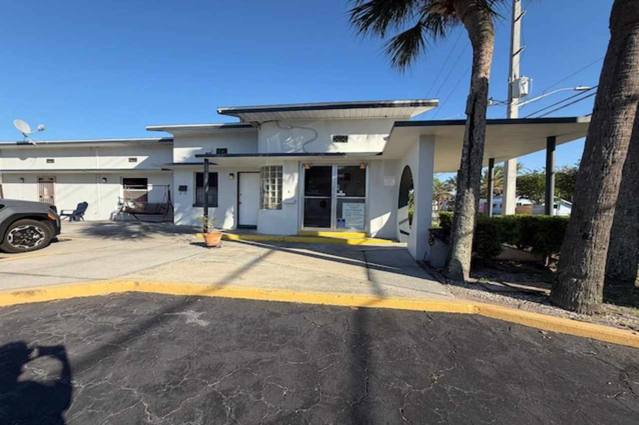 OYO Regency Inn Daytona Beach Near Airport 19/23