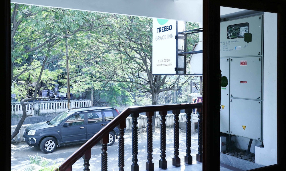 Treebo Grace Inn 40/59