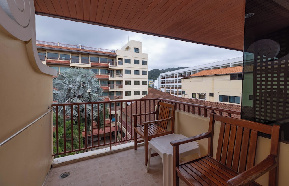 Baumanburi Hotel 60/67