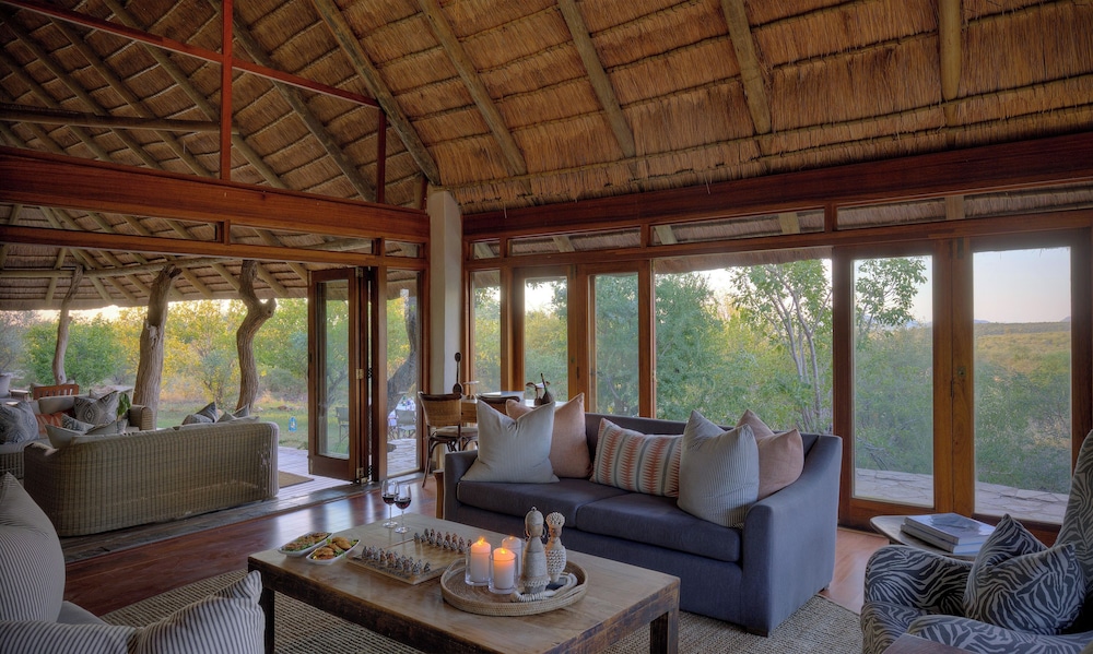 Rhulani Safari Lodge 38/76