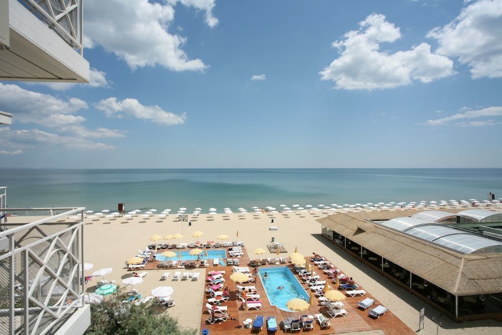 Albena Beach Club 46/50