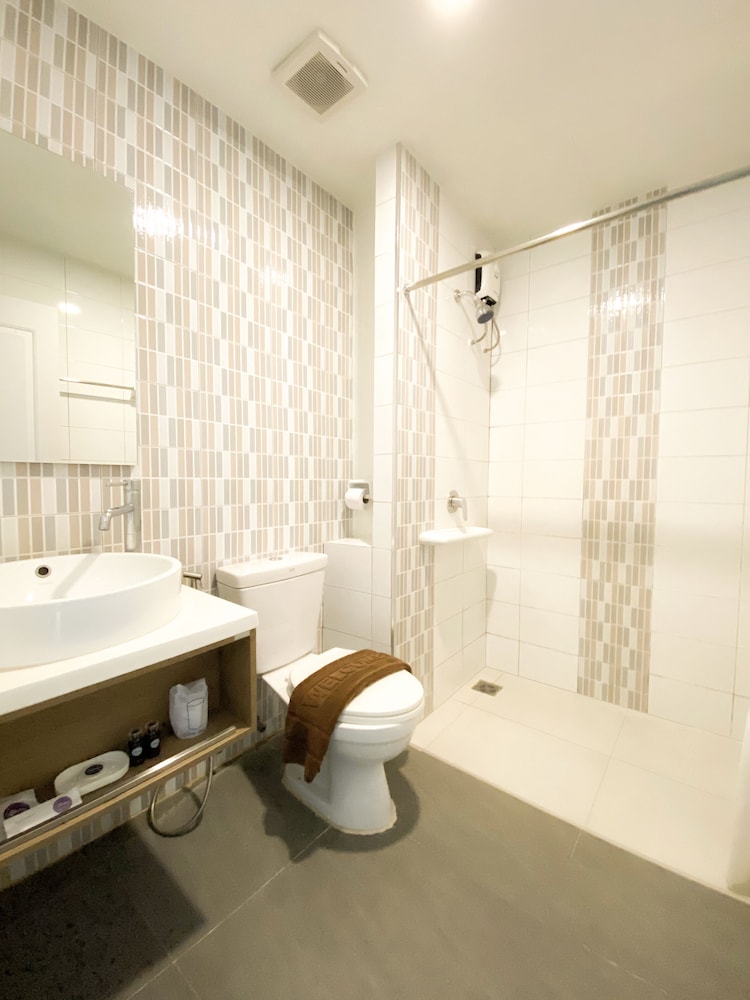 Bestiny Hotel and Restaurant Phetchabun 25/26