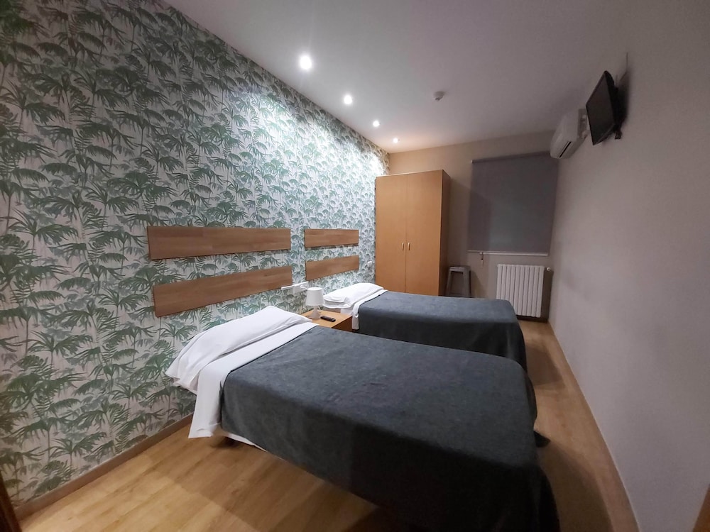 Hotel 139 15/63