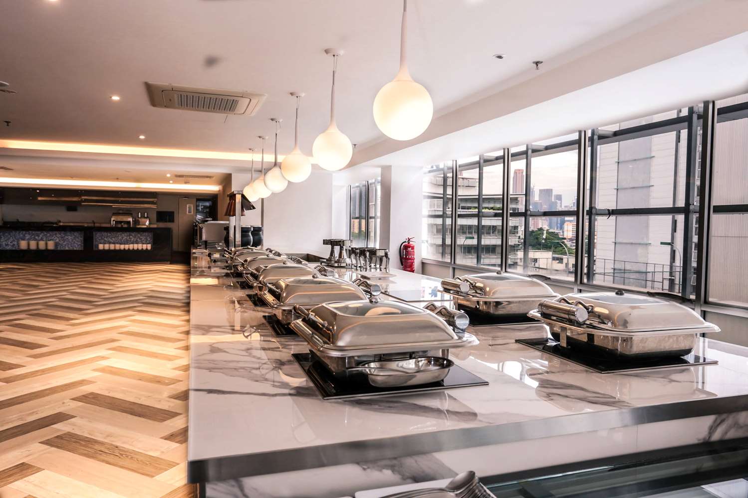 Days Hotel and Suites by Wyndham Fraser Business Park KL 29/40