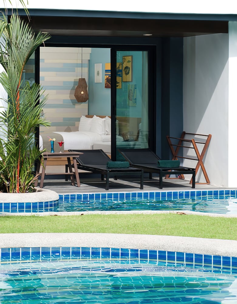 Holiday Ao Nang Beach Resort Krabi 8/50