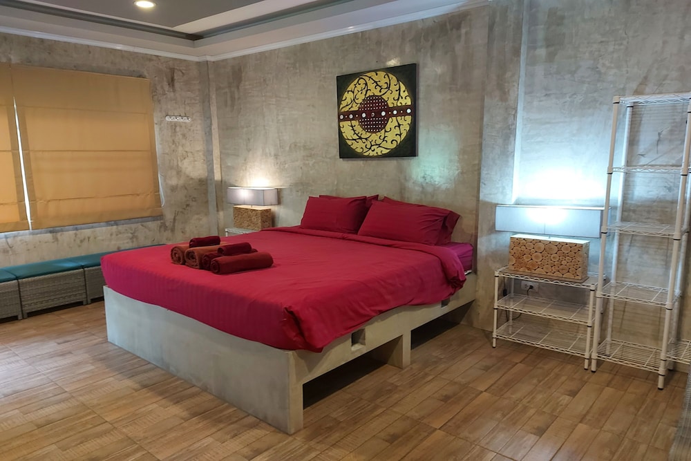 Baan Chai Thung 36/81