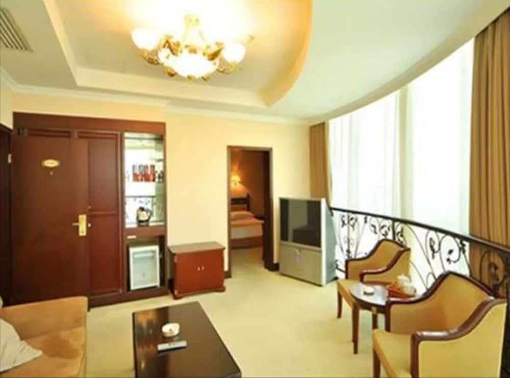 Yuxing Hotel 13/19