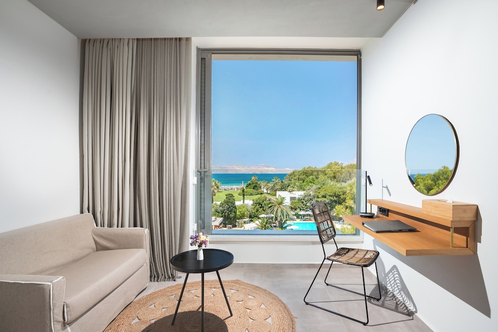 Caravia Beach 39/64
