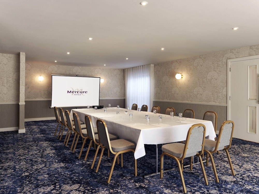 Mercure Thame Lambert Hotel 35/49