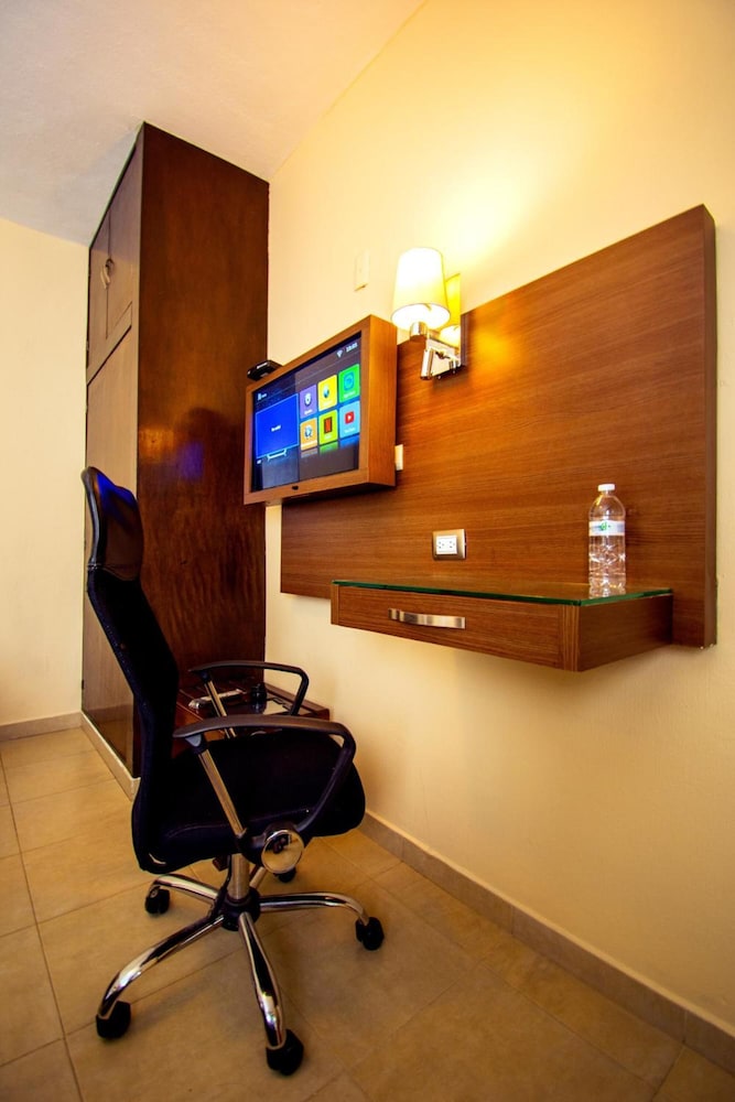 Hotel San Miguel 48/50