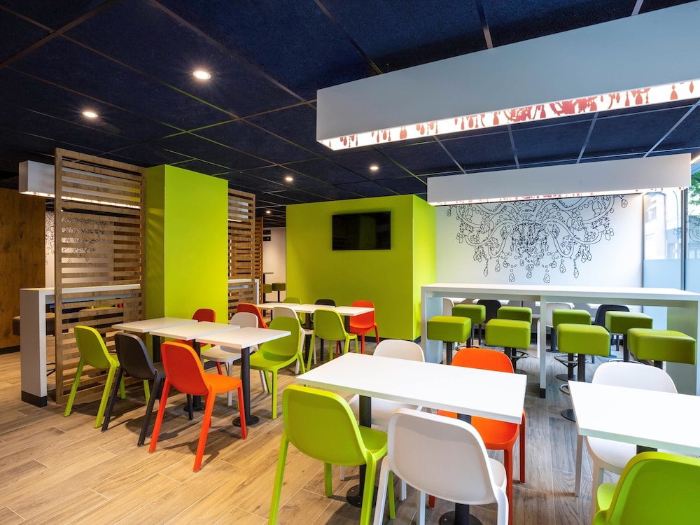 Ibis Budget Paris Clichy Mairie 45/65