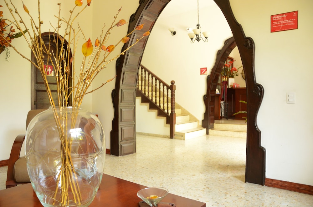 Hotel Karlo 30/50