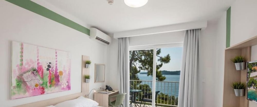 Bellevue Maradiso Casa by Aminess in OREBIC