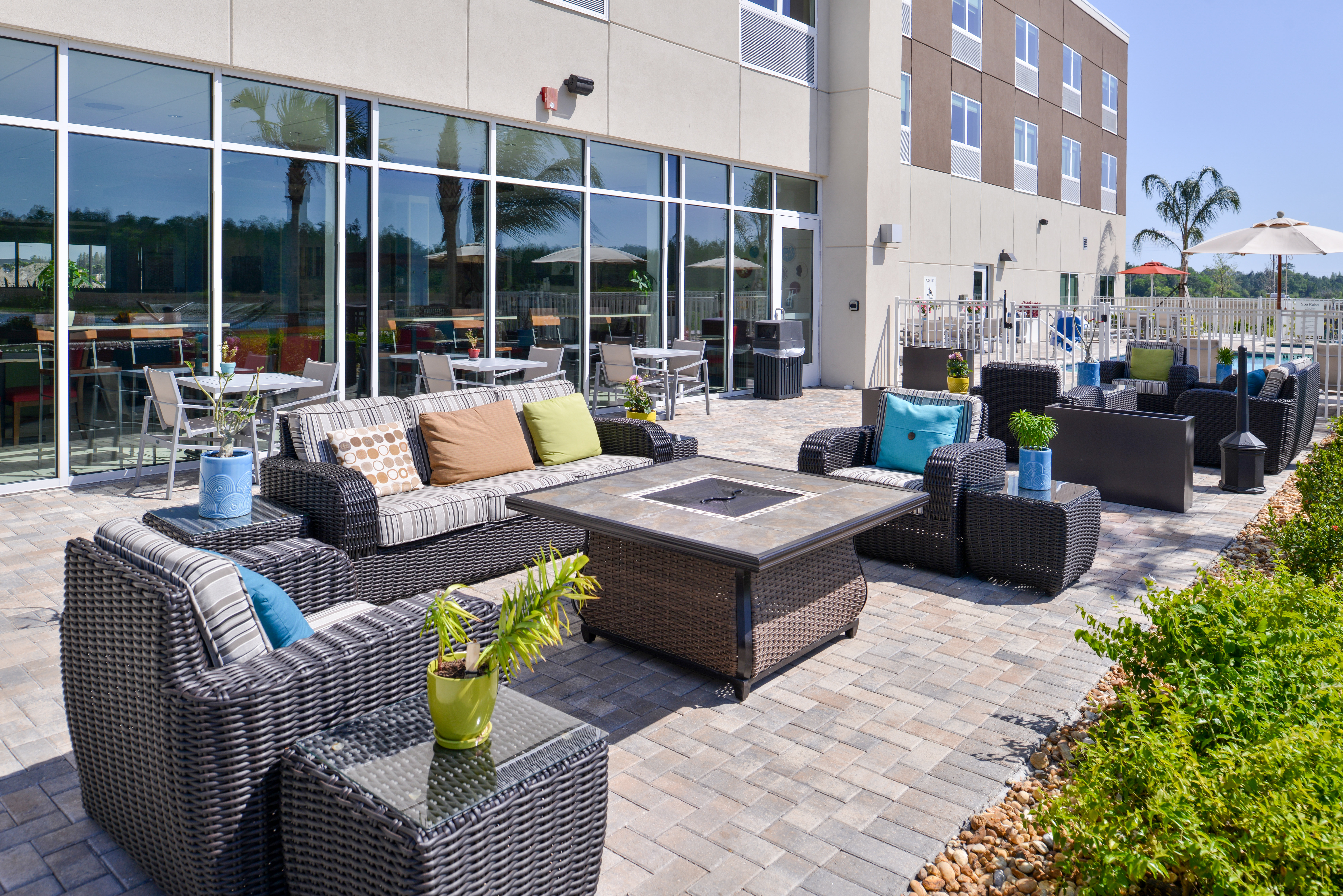 Holiday Inn Express & Suites Trinity 40/72