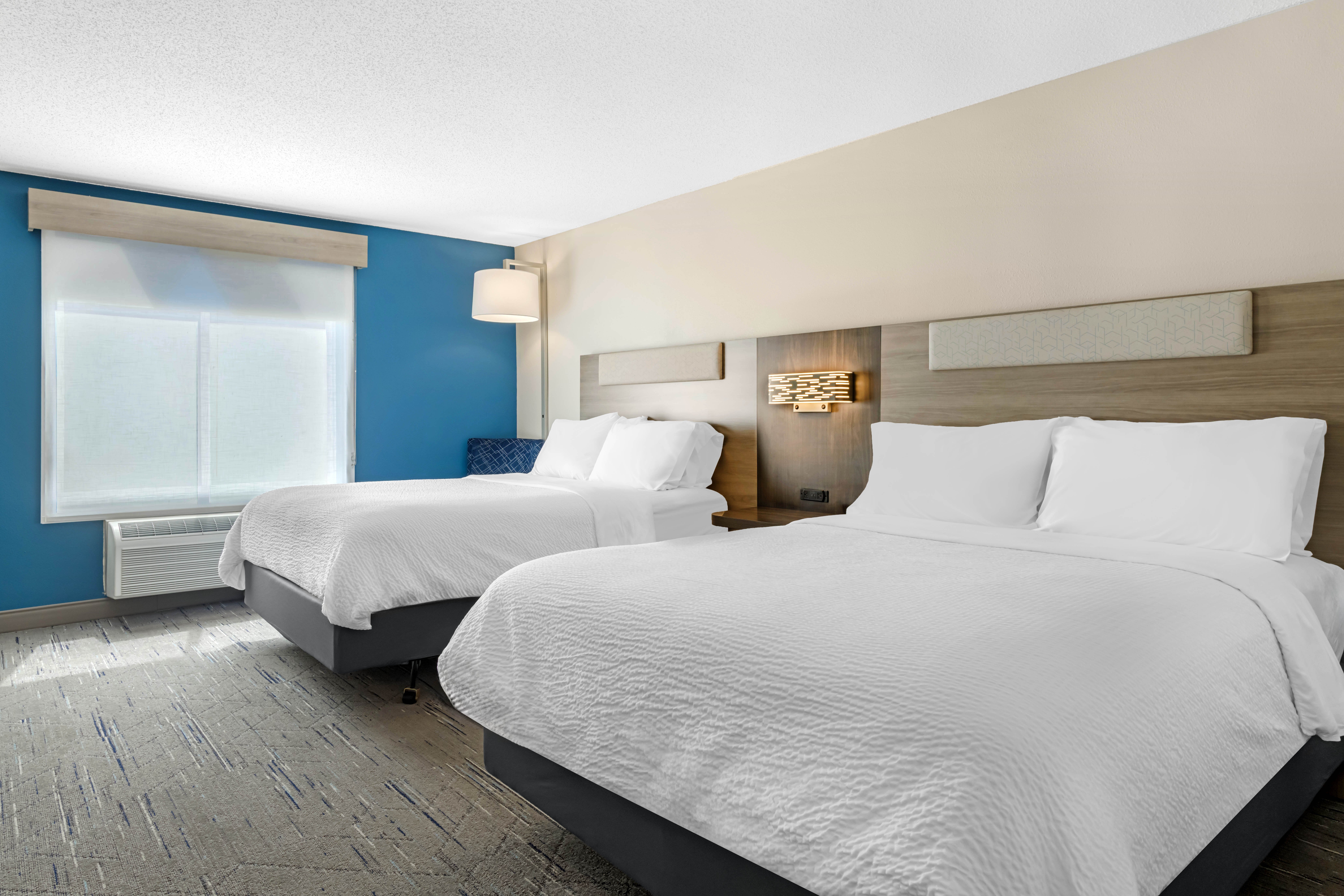 Standard, 2 Queen Beds, Accessible