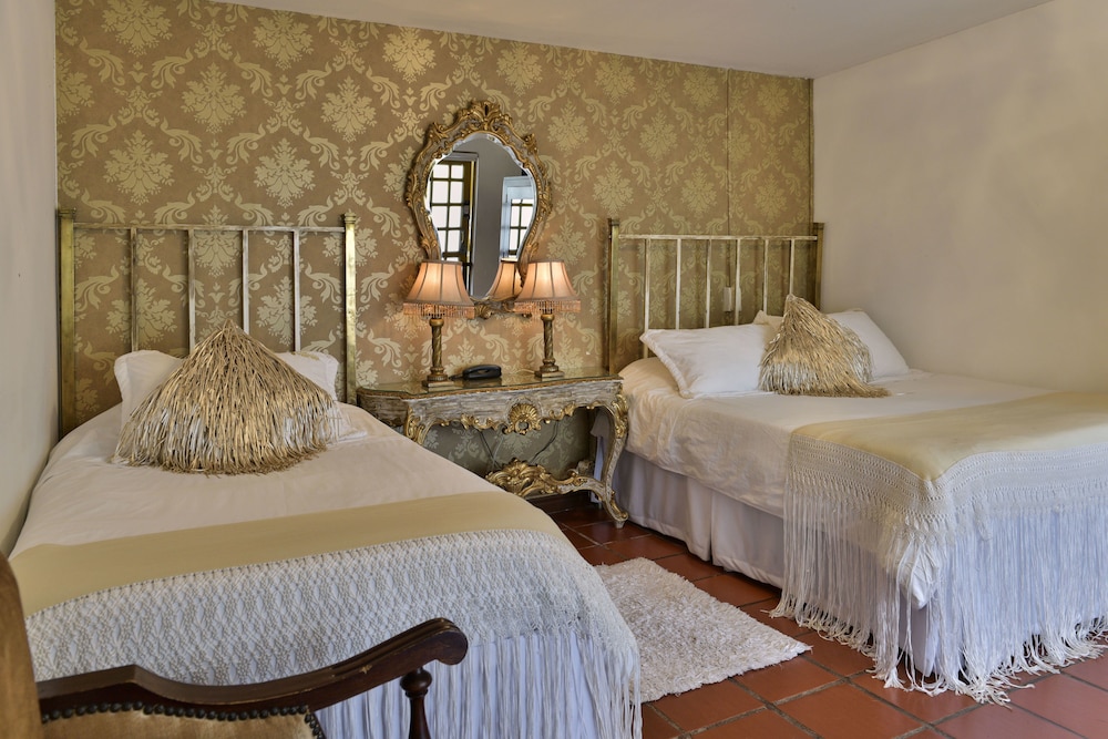 Finca Hotel Los Girasoles 3/50