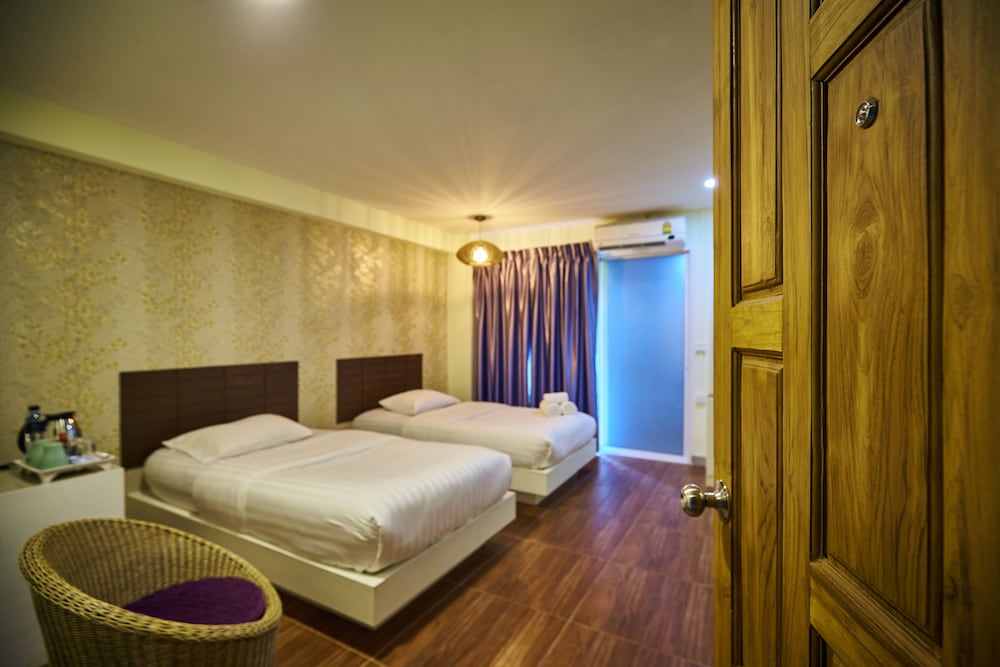 Sweet Loft Hotel Don Muang 10/65