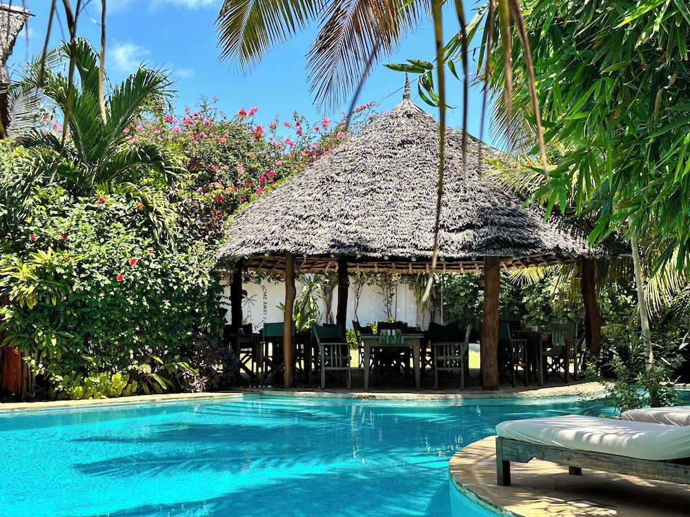 Aluna Beach Lodge 38/50