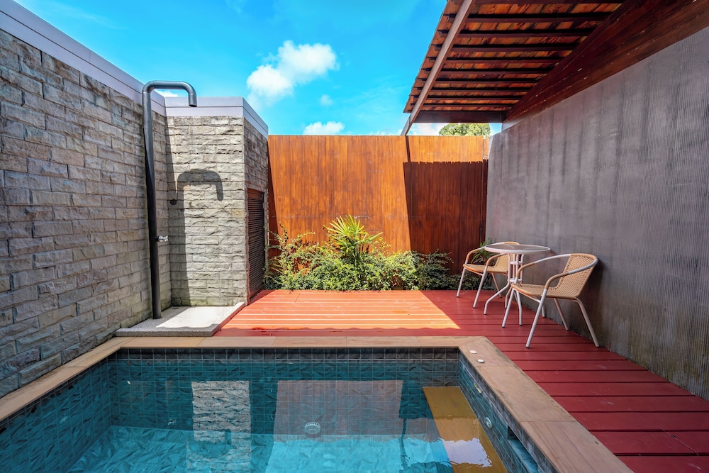 Malabar Pool Villa Phuket 24/47