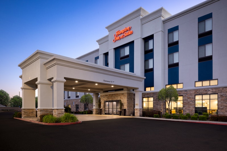Hampton Inn Suites Manteca 42/50