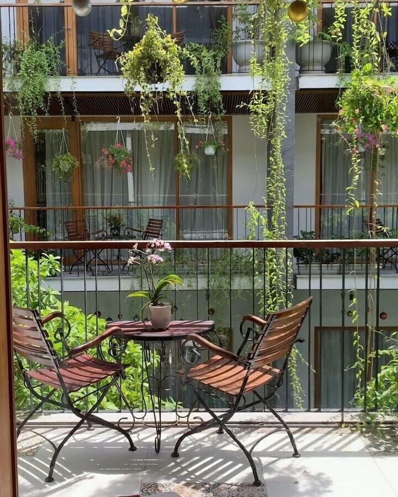 Tam House Villa Hotel 7/50
