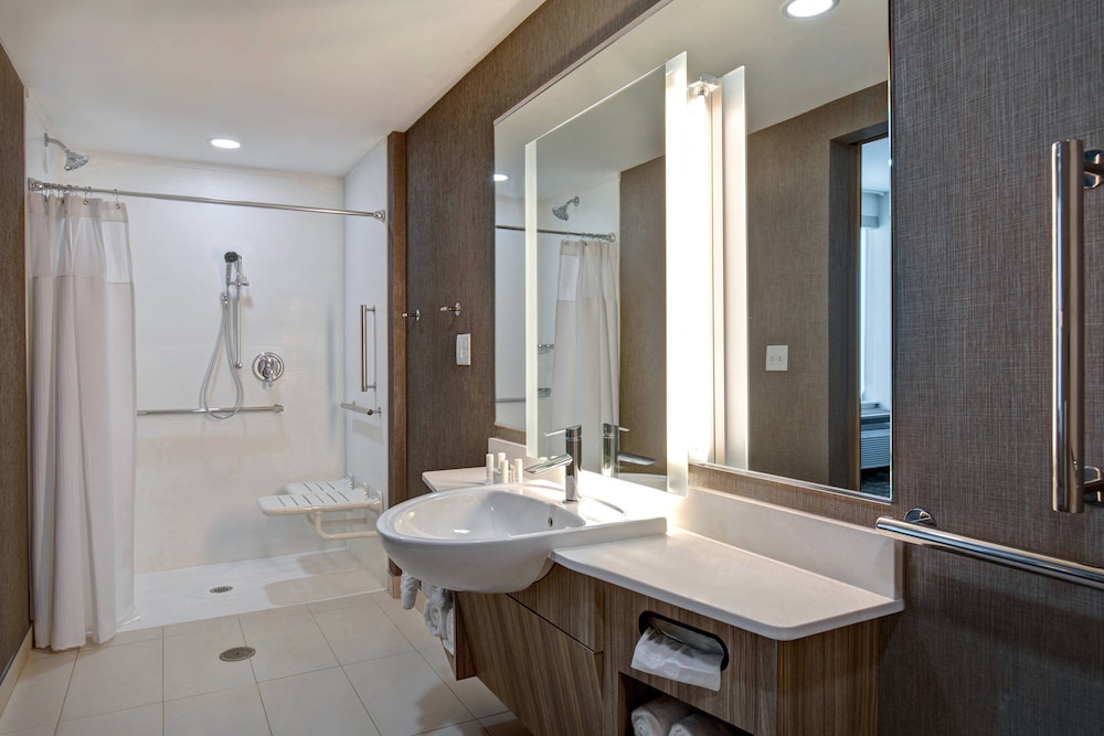 SpringHill Suites by Marriott Orangeburg 19/52