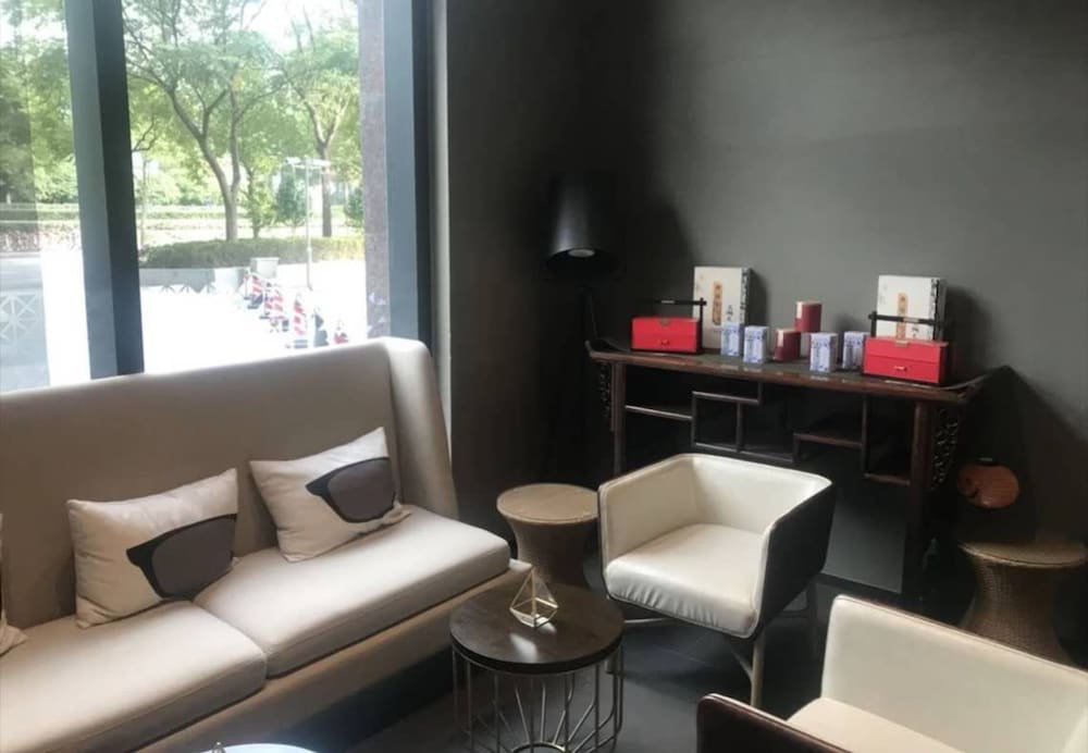 MiniMax Premier Hotel Shanghai Hongqiao 33/44