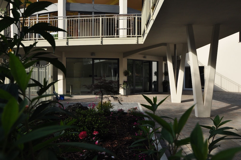 Hotel Vischi 2/50