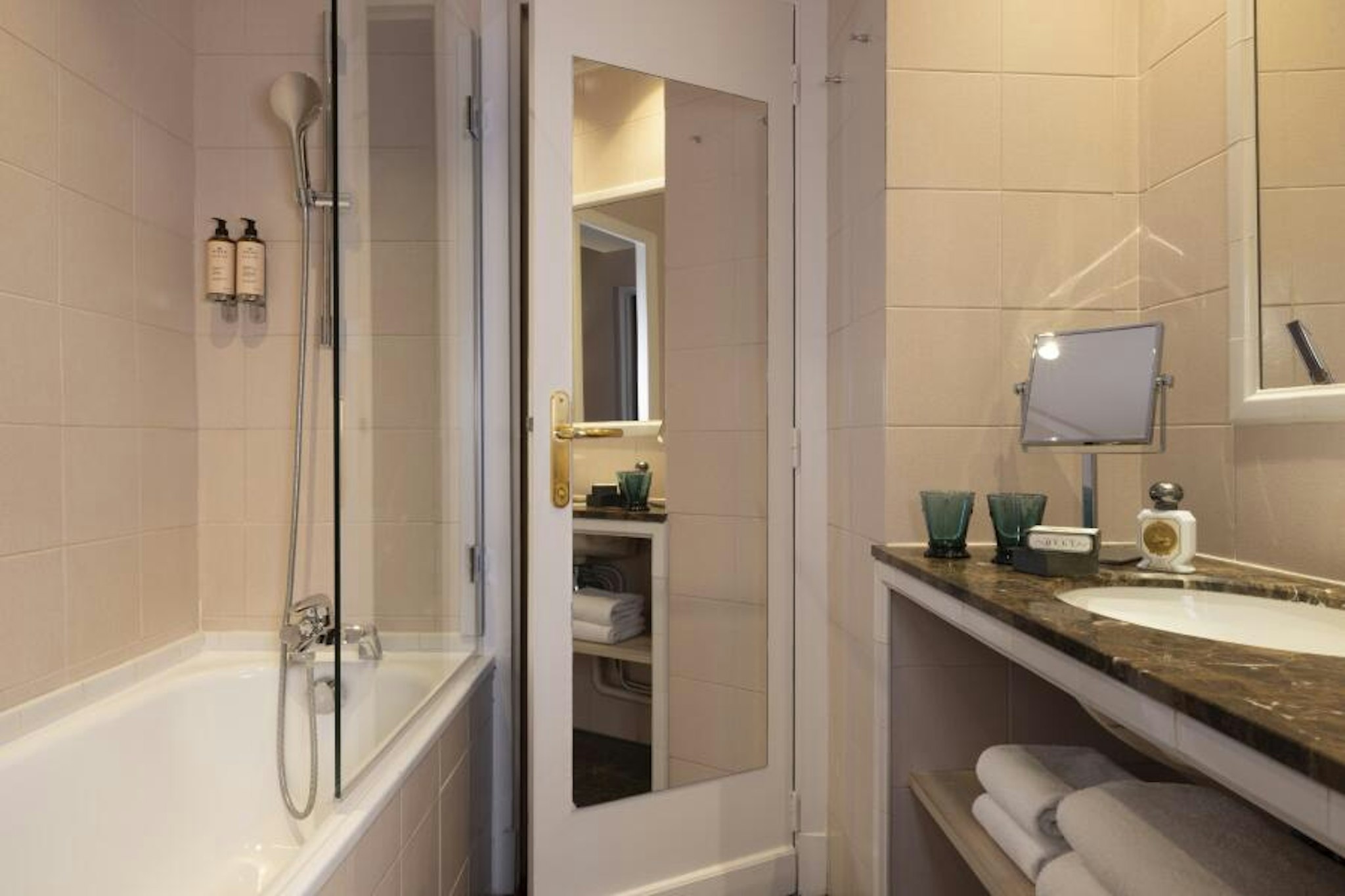 Hotel Le Saint Gregoire 54/55
