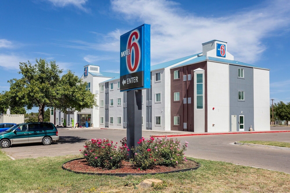 Motel6 Roswell, NM 37/45