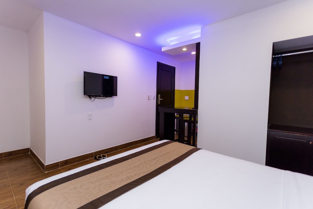 Manchester Hotel & Apartment 31/41