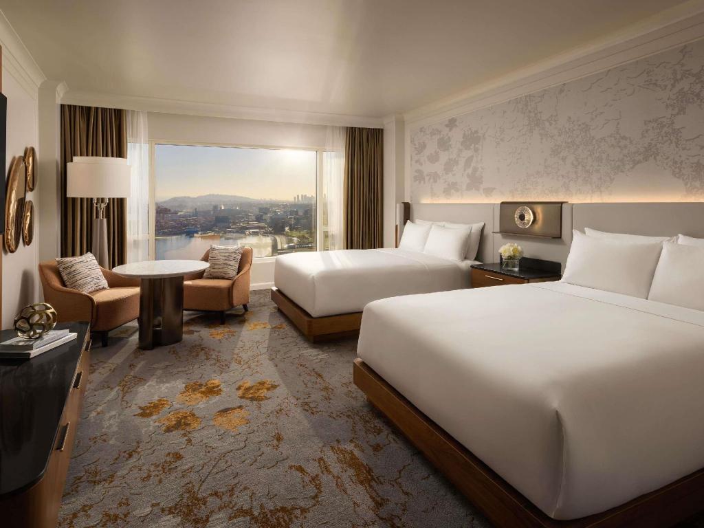 Suite, King Bed, Harbour View