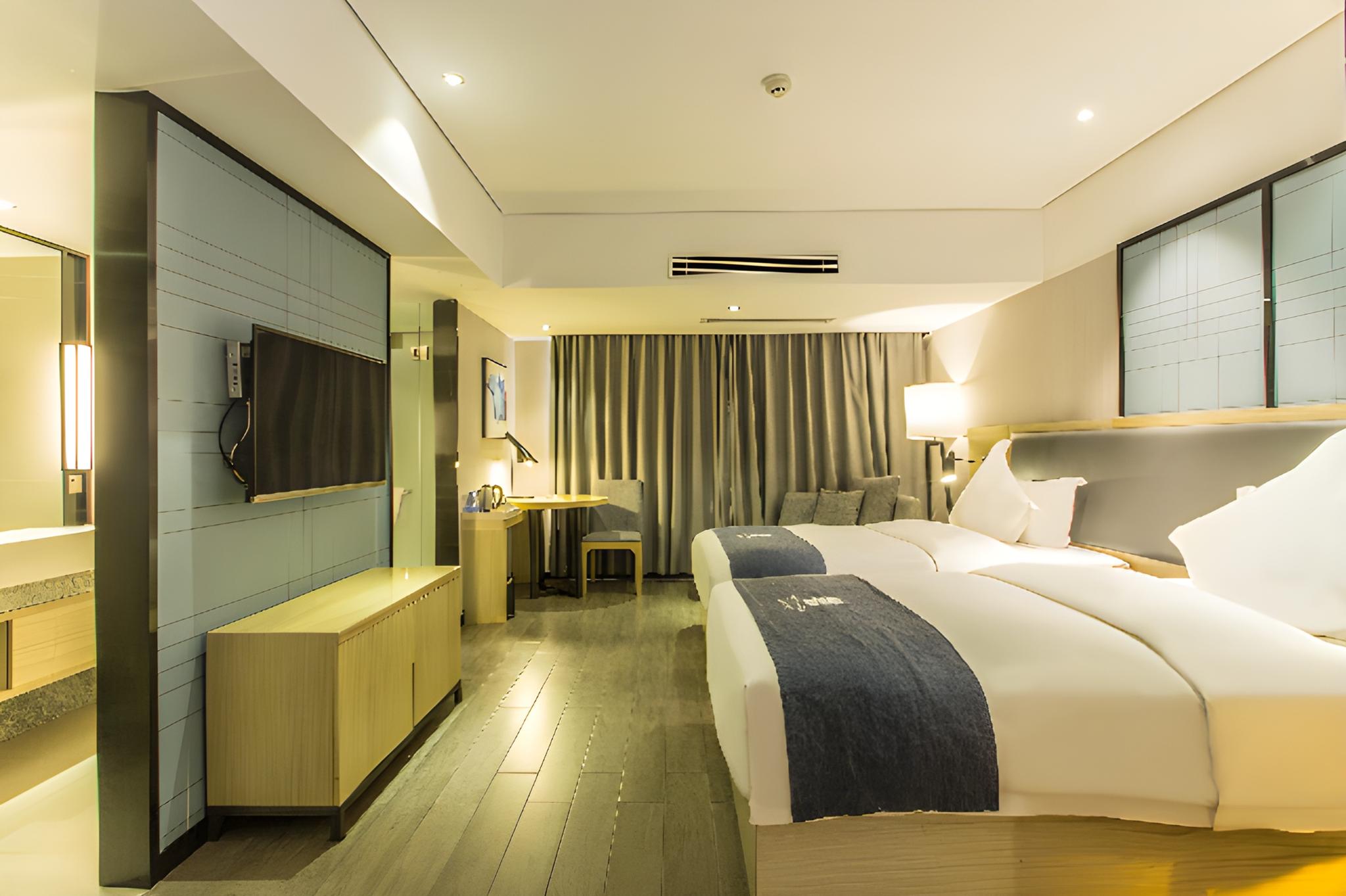 Echarm Hotel (Beihai Railway Station) 34/65