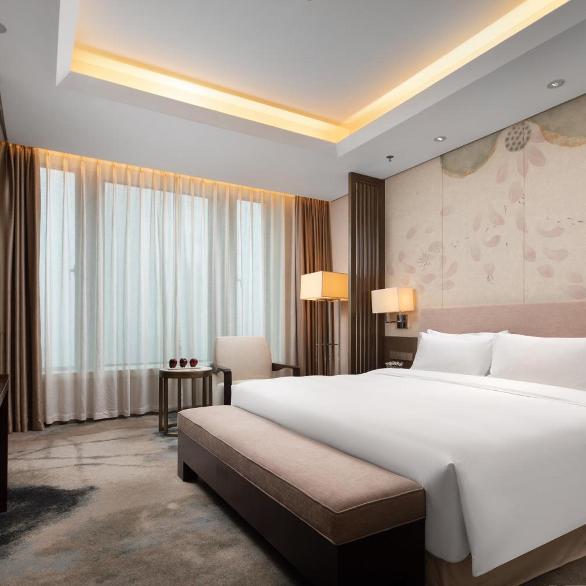 Deluxe, Suite