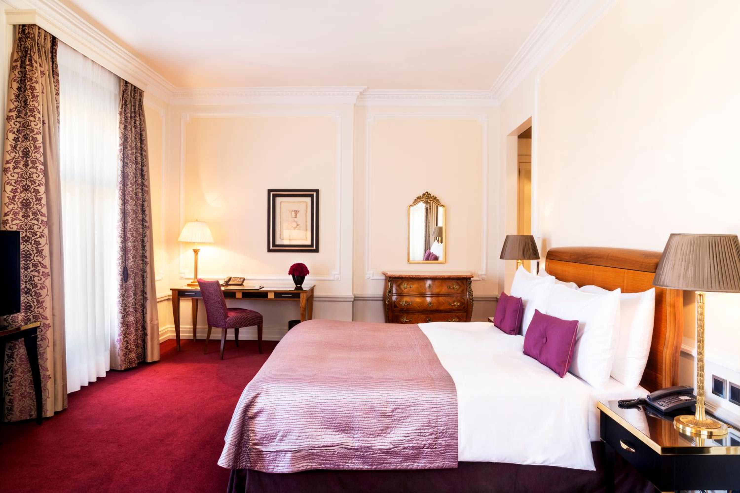 غرفة قياسية مفردة، Bellevue Palace 2/10