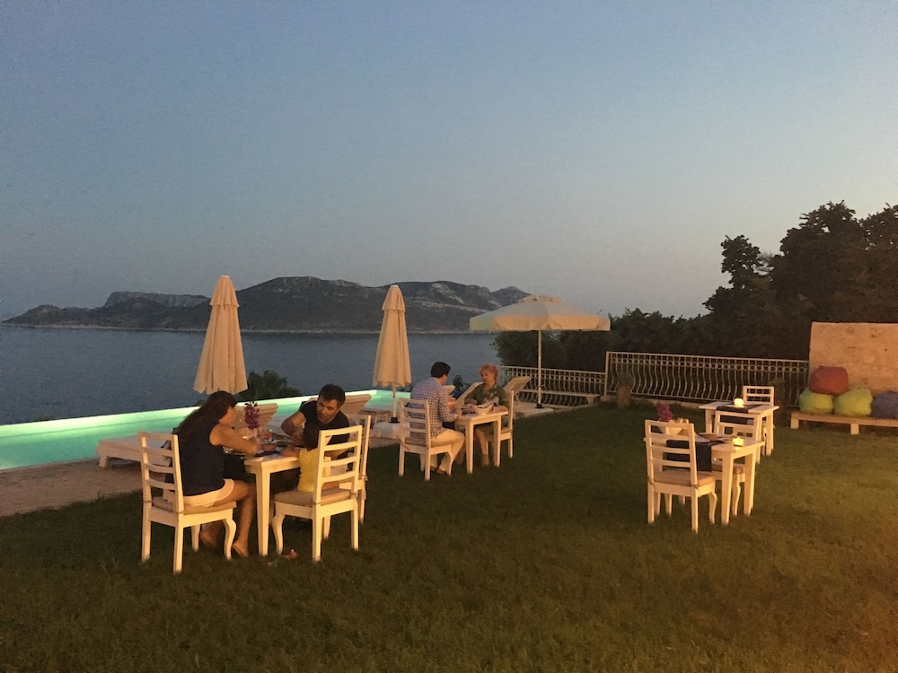 Marsala Hotel 49/64