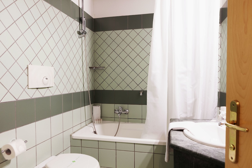 Ibis Styles Roma Vintage 64/64