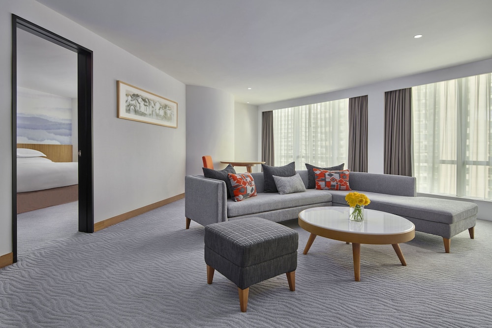 Crowne Plaza Zhuhai City Center 45/78