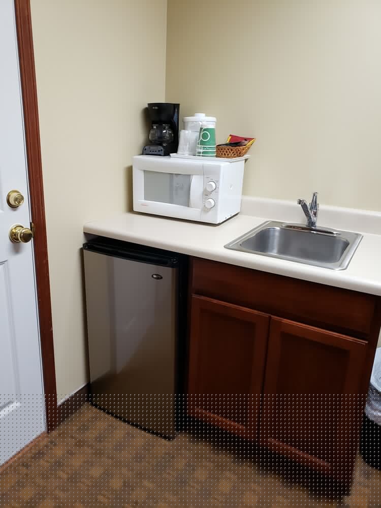 Guesthouse Inn & Suites Montesano 5/34
