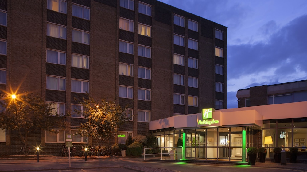 HOLIDAY INN PORTSMOUTH 1/73