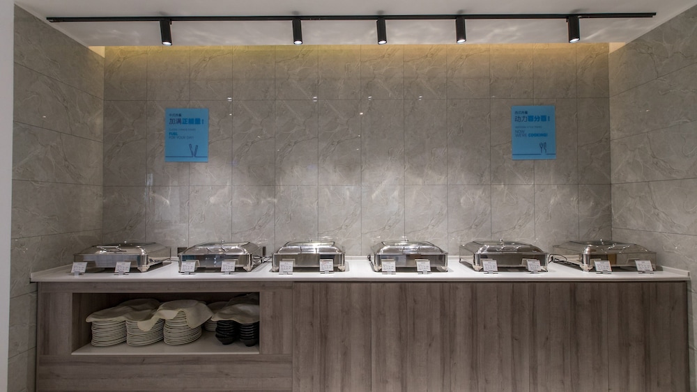 Holiday Inn Express Shangqiu Ancient Town 35/64