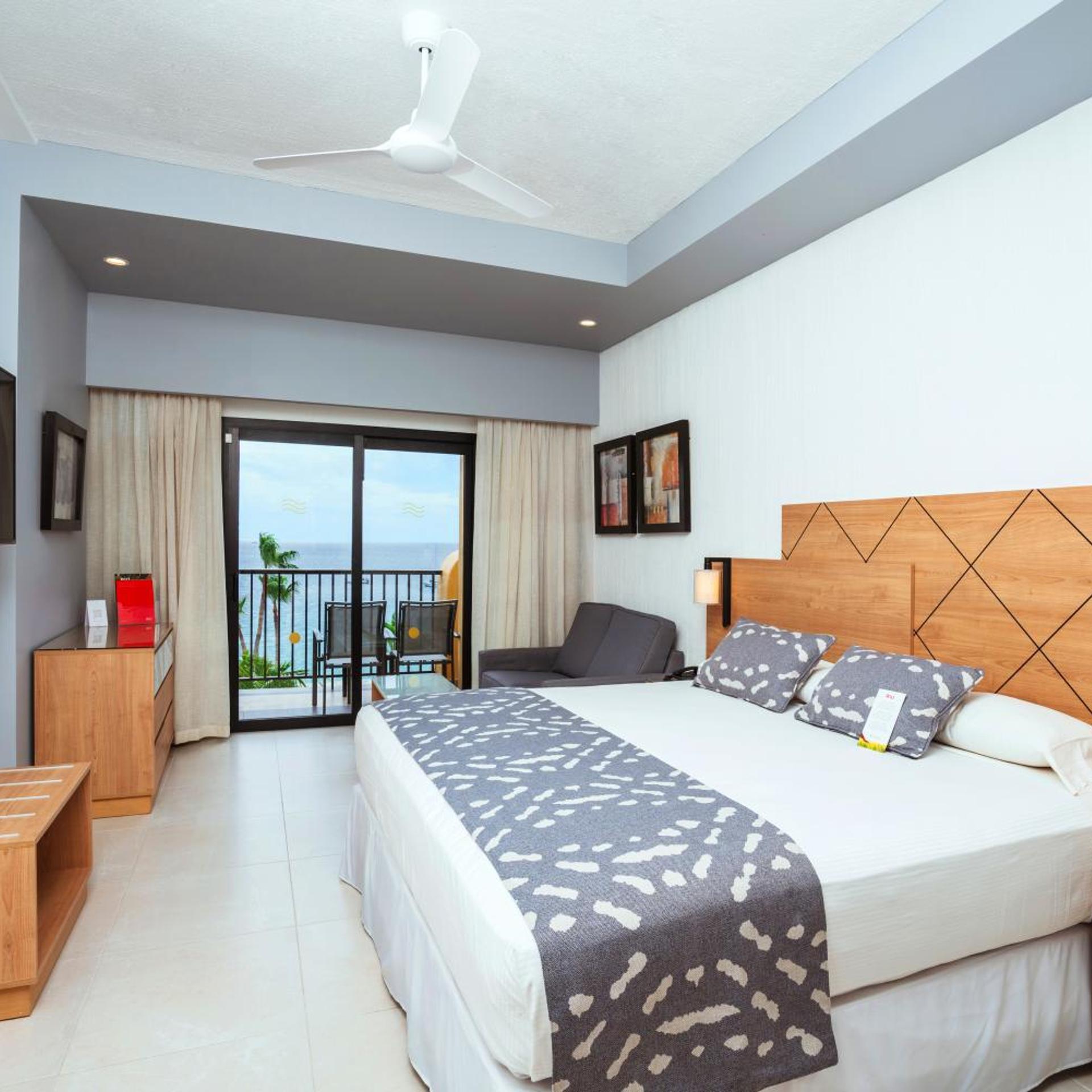Renovated, Double Bed, Sea View