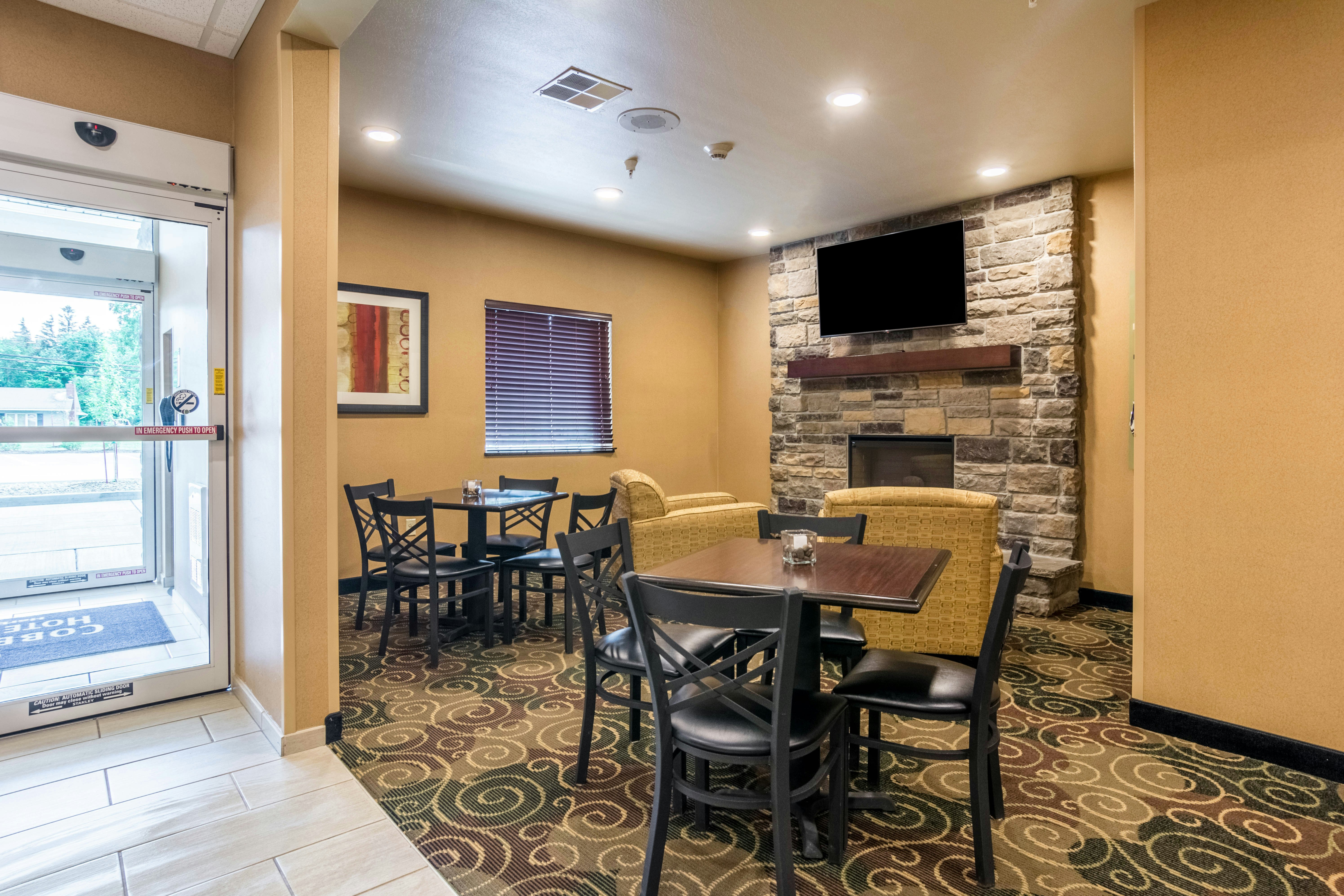 Cobblestone Hotel And Suites Harborcreek 47/53