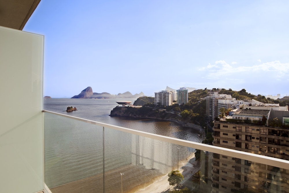 H Niteroi Hotel 63/67