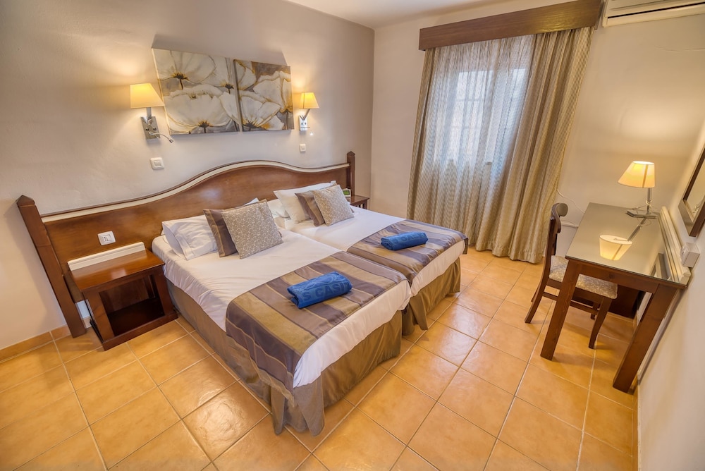 Ona Las Casitas 13/47