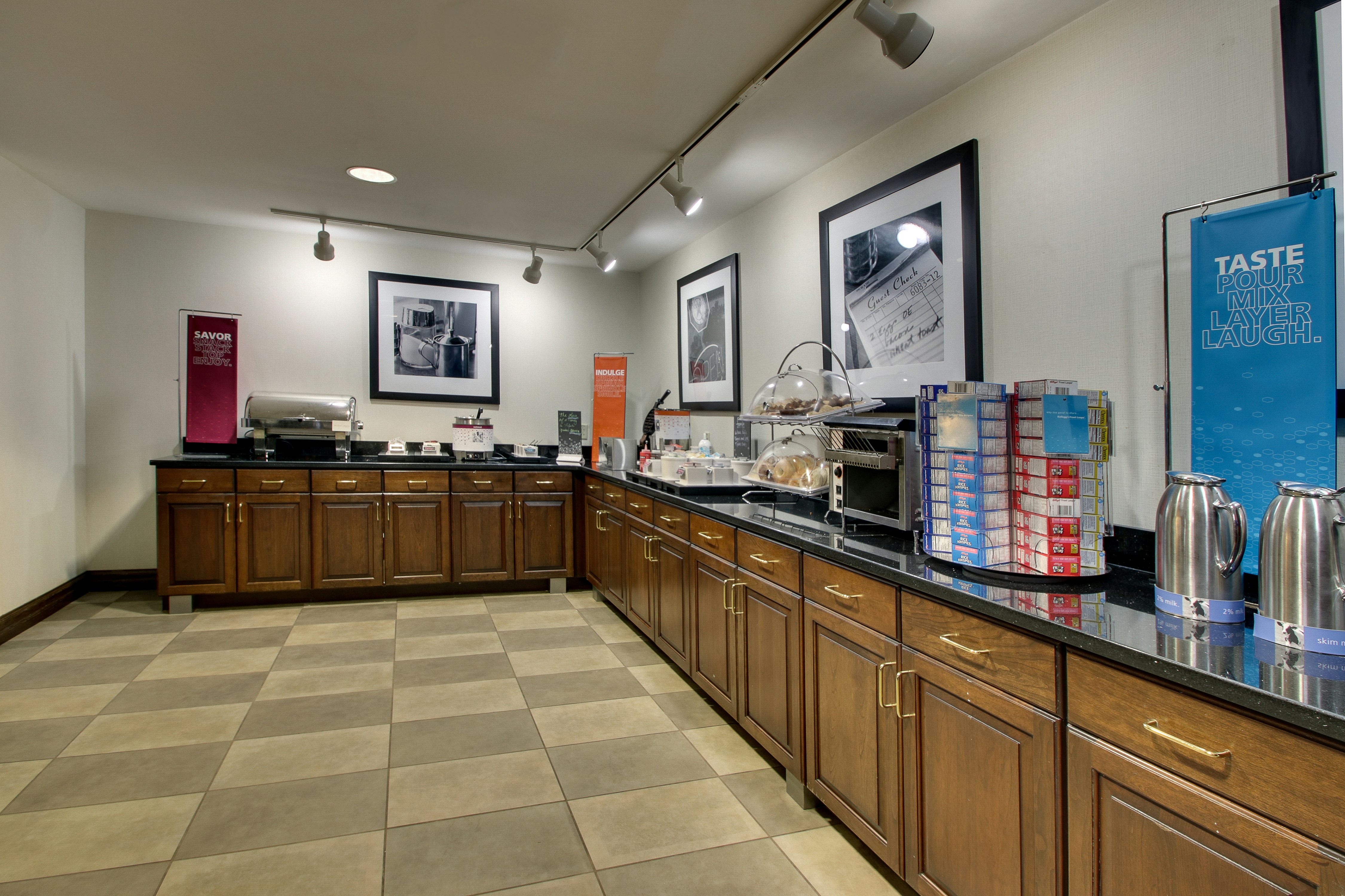 Hampton Inn DuBois 8/45