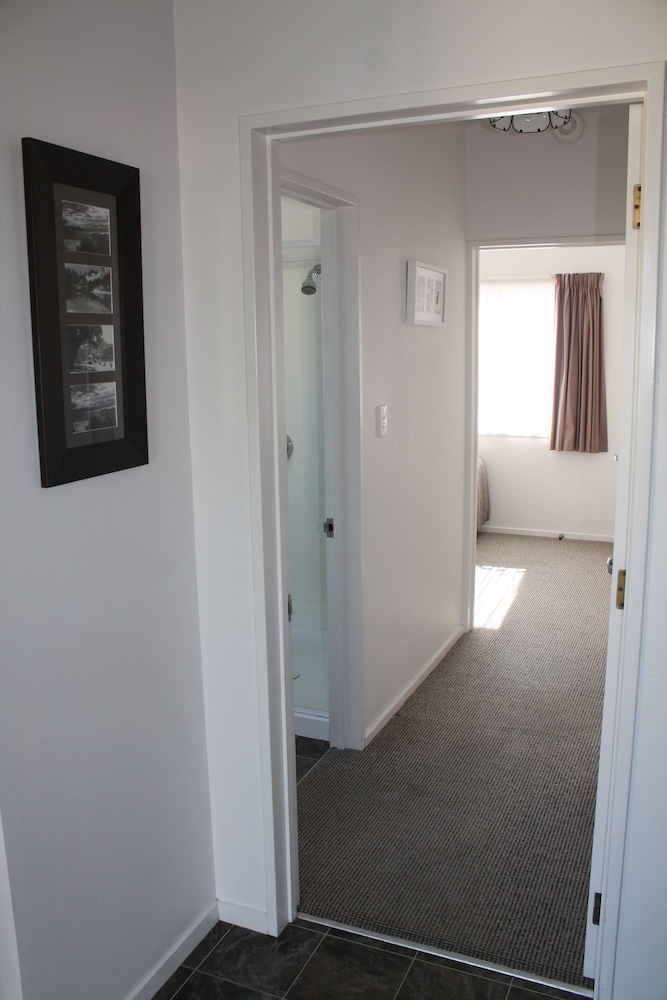 Riverview Motel 21/56