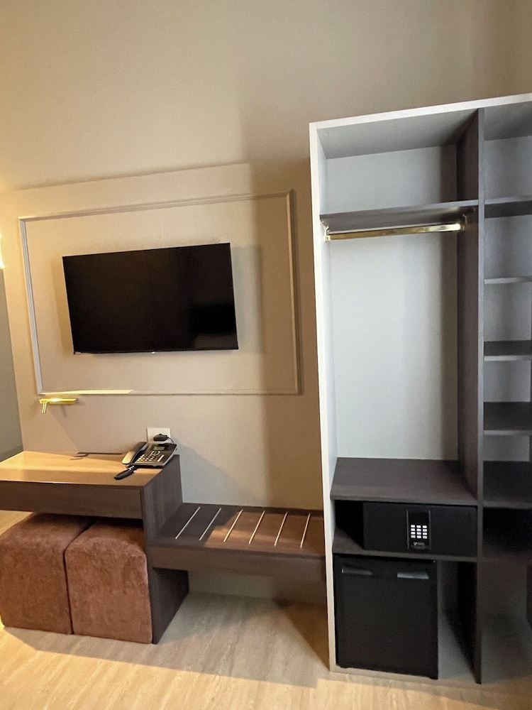 Hotel Mignon 25/48