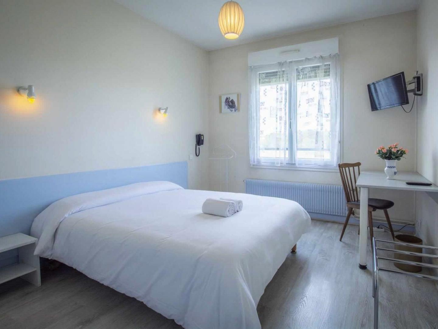 LE RELAIS DE LA ROUTE BLEUE 3/21