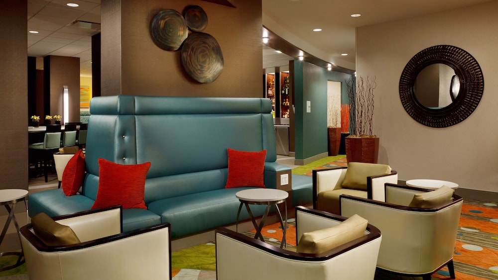 Holiday Inn San Antonio-Riverwalk 32/65